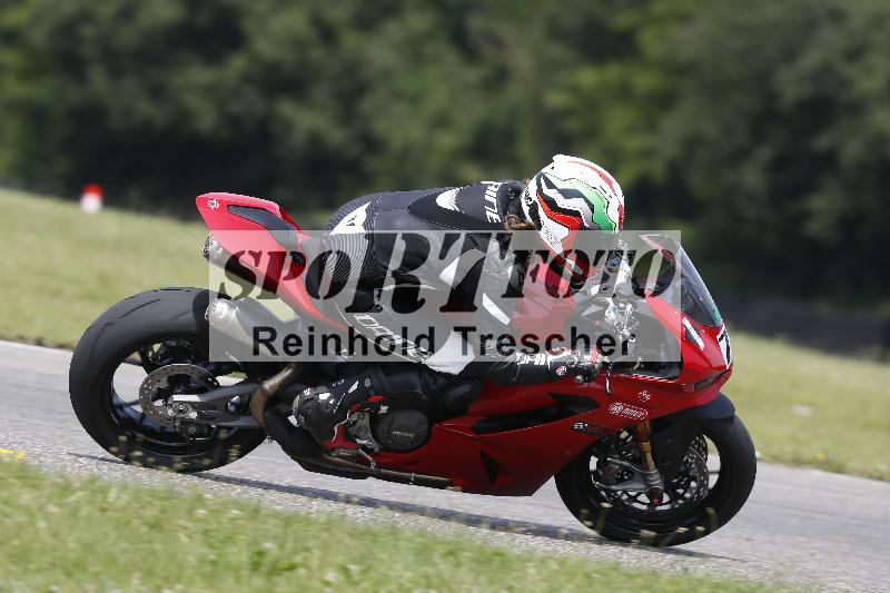 /25 10.06.2025 MaxRacing ADR/Gruppe gruen/77